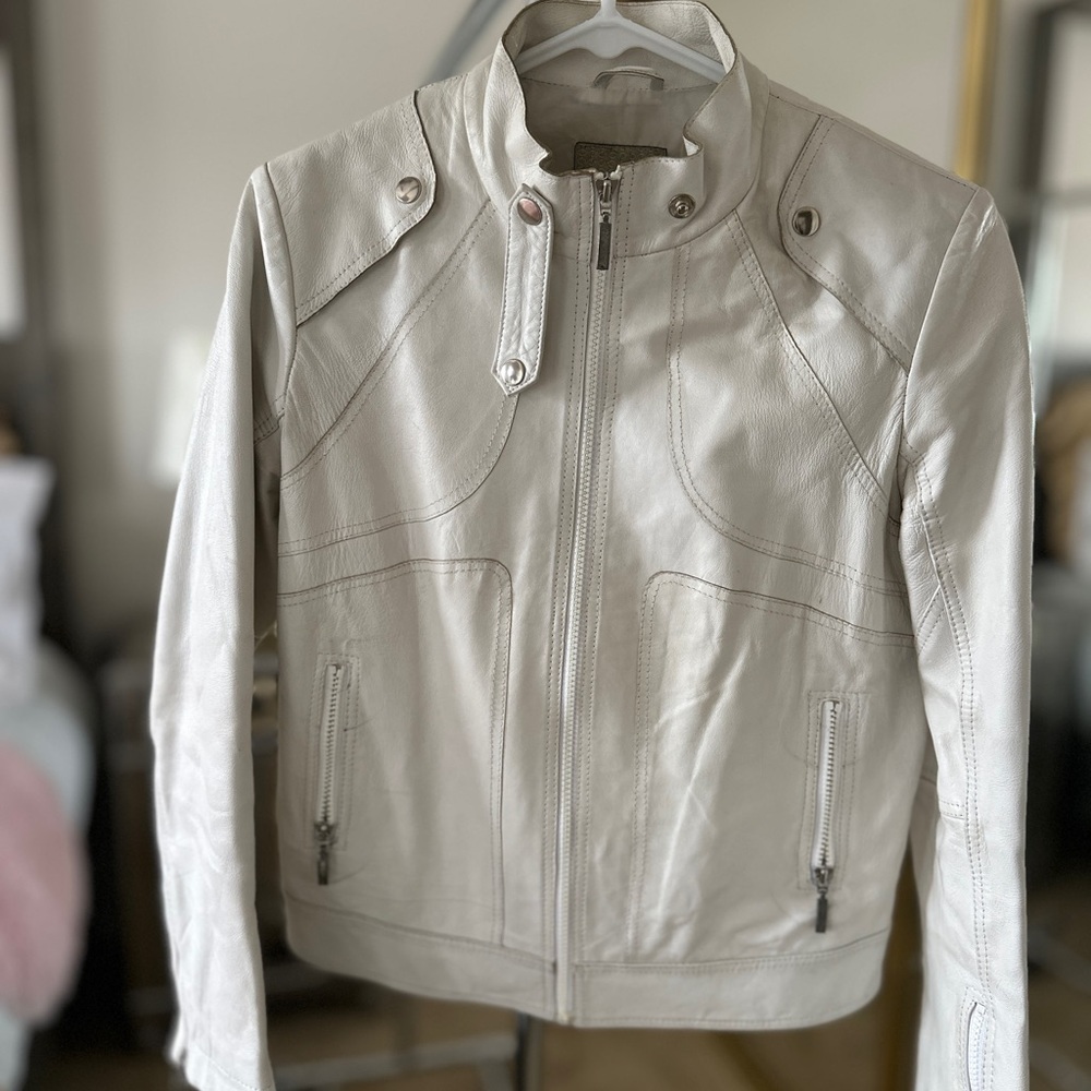 Bright White Leather Moto Jacket with Sleek Design